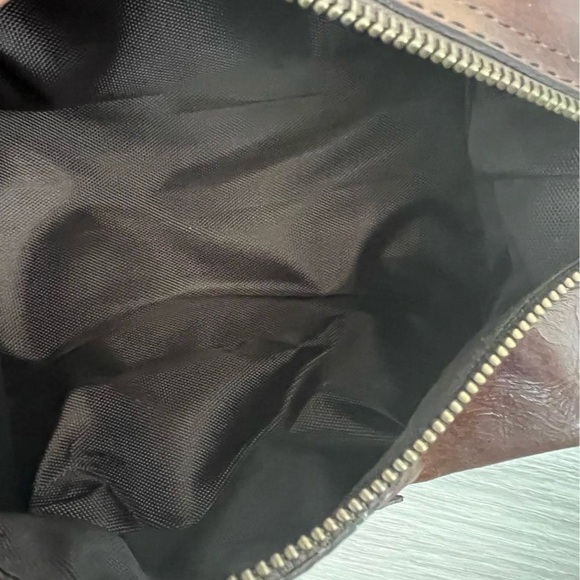 Pottery barn saddle leather toiletry case with initial S - Picture 6 of 6